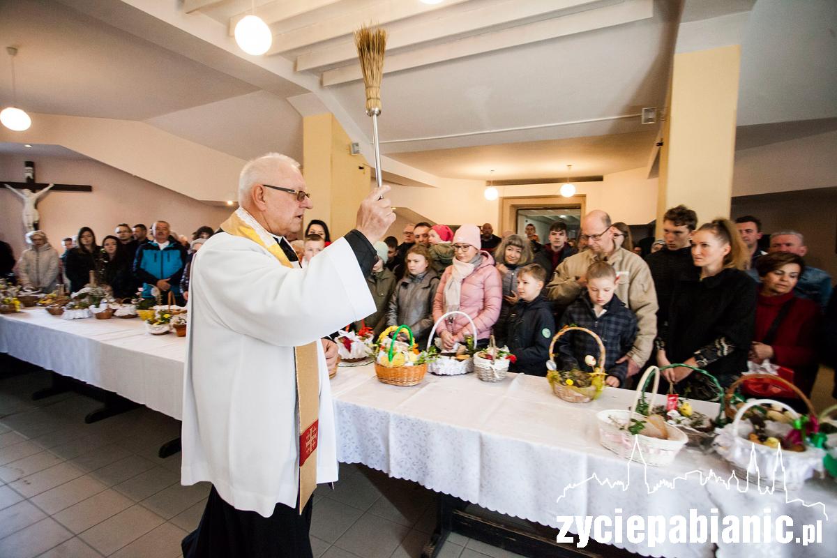 Wielkanoc: pabianiczanie ruszyli ze święconkami