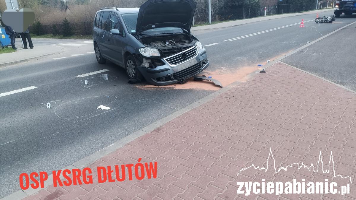 Osobówka zderzyła się z motocyklem
