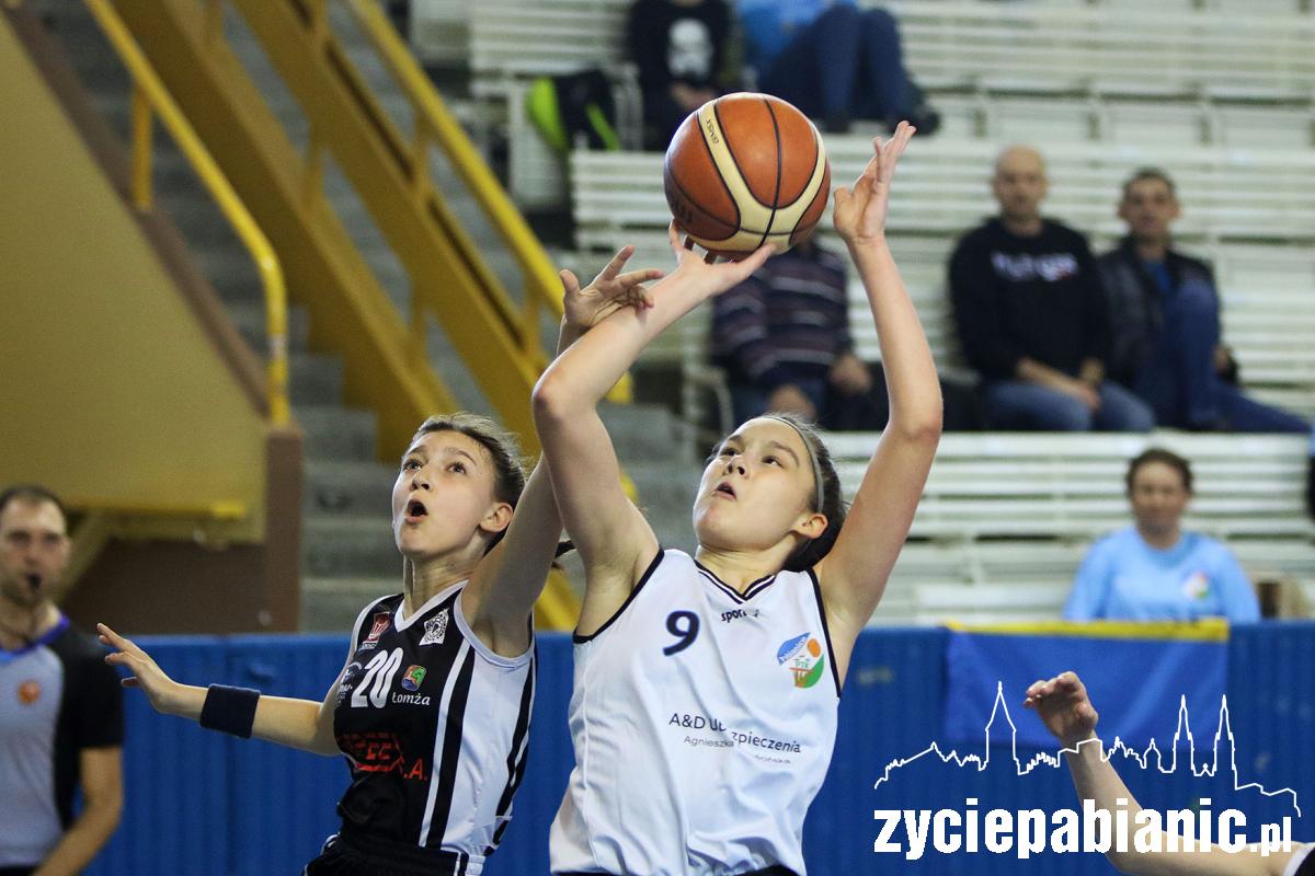 Mecz koszykówki U-13 PTK A&D - Czwórka Łomża