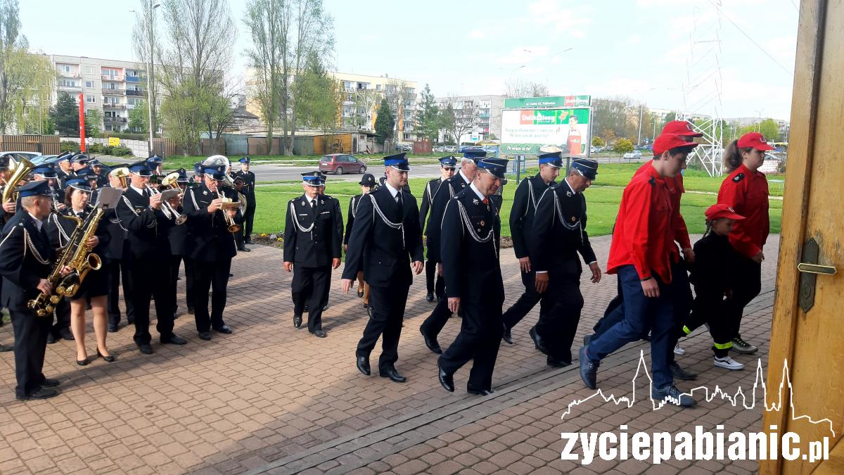 Strażacy świętowali