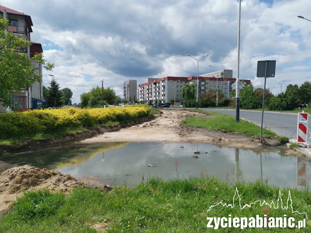 Starostwo buduje ścieżki rowerowe