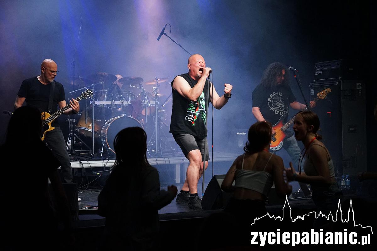 Proletaryat oraz &INNI zagrali dla Łukasza Millera