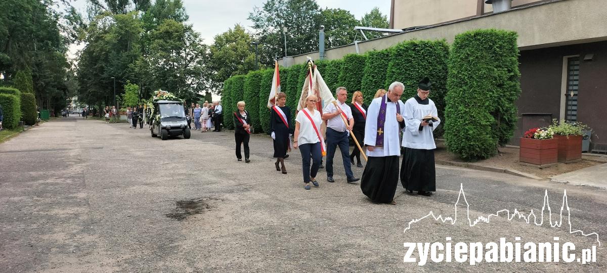 Pogrzeb nauczyciela Jerzego Frachowicza