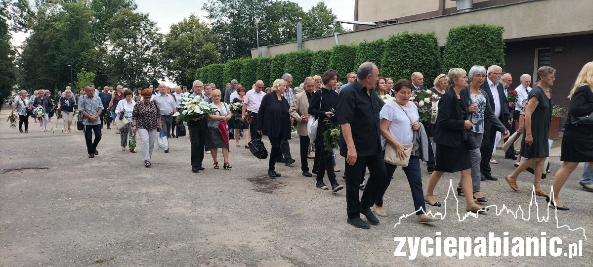 Pogrzeb nauczyciela Jerzego Frachowicza
