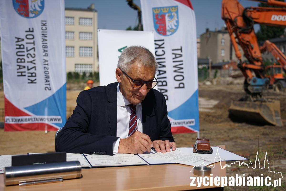 Ruszyła budowa hali sportowej przy ZS1