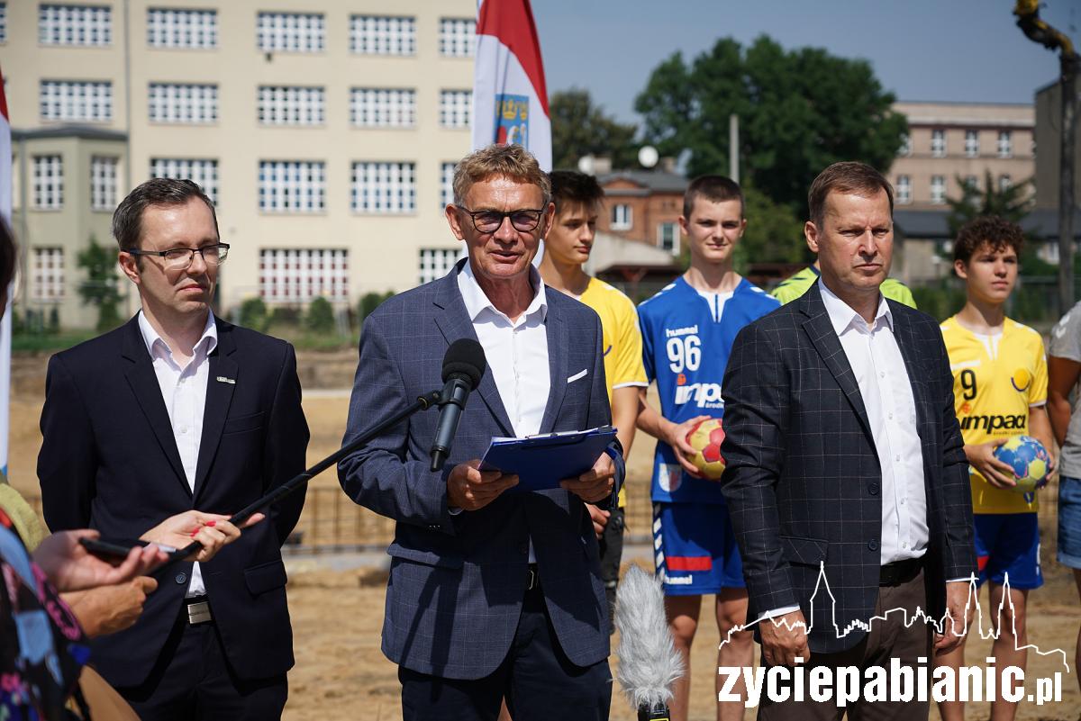 Ruszyła budowa hali sportowej przy ZS1