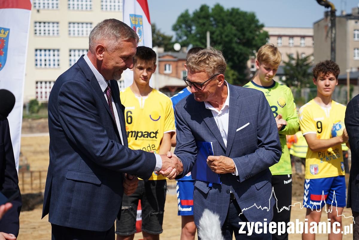 Ruszyła budowa hali sportowej przy ZS1