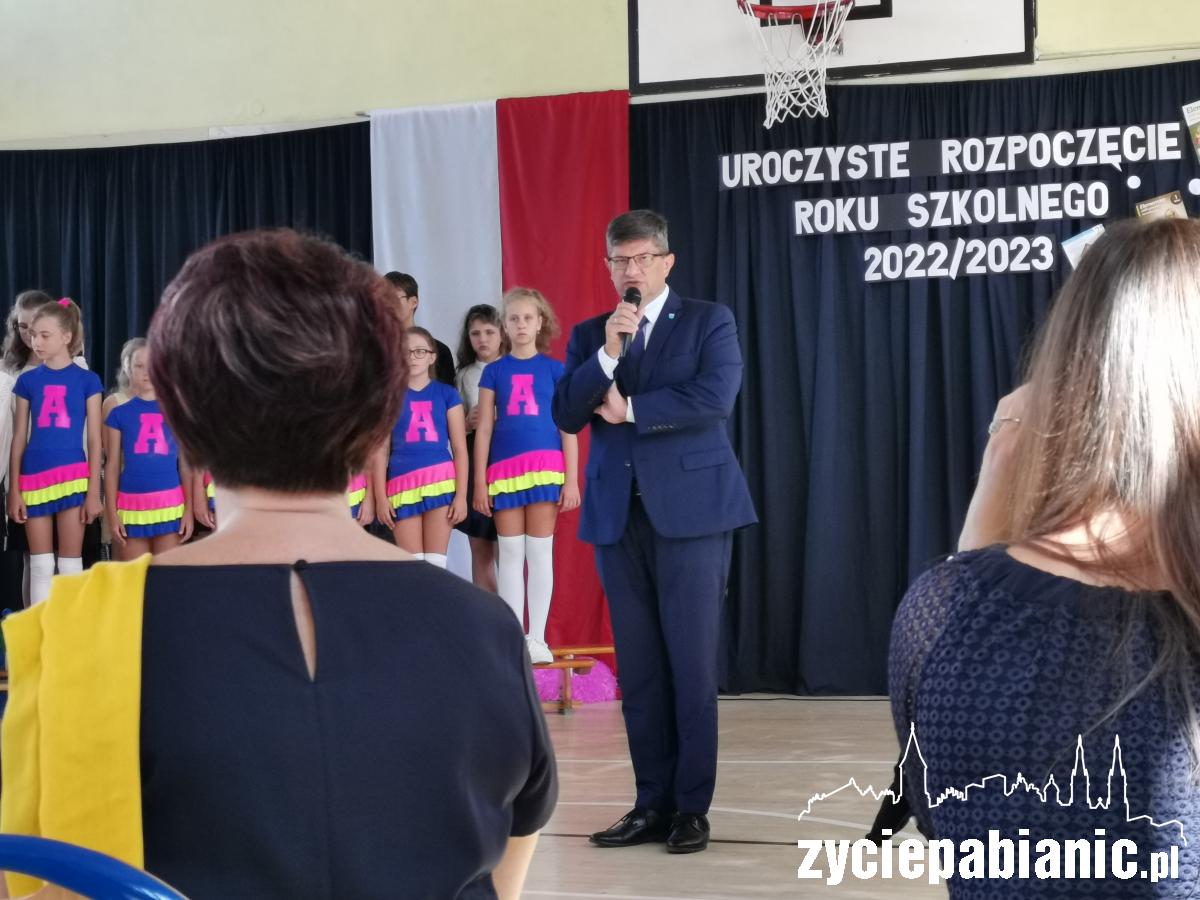 Uczniowie wrócili do szkolnych ławek
