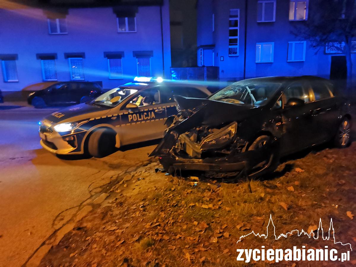 Ul. 20 Stycznia: uszkodzone trzy samochody