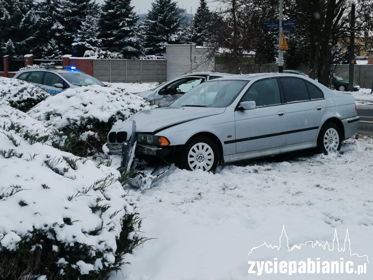 ul. Sikorskiego: BMW uderzyło w peugeota