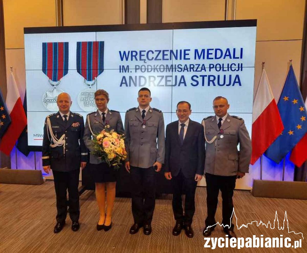 Nasi policjanci z medalami za odwagę