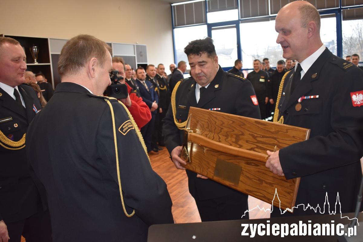 Po 40 latach służby odszedł na emeryturę