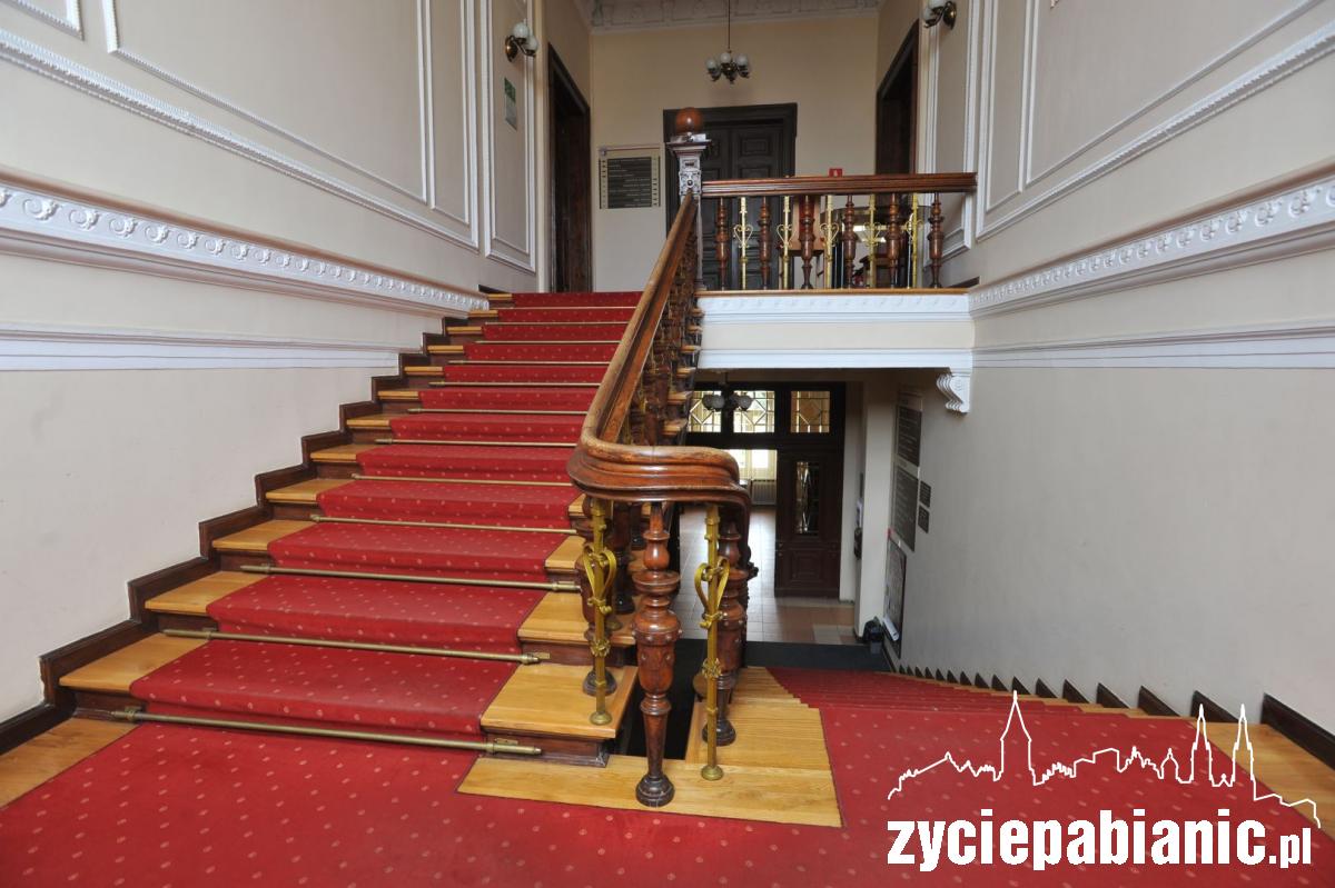 Trzeba ratować Złotą Salę