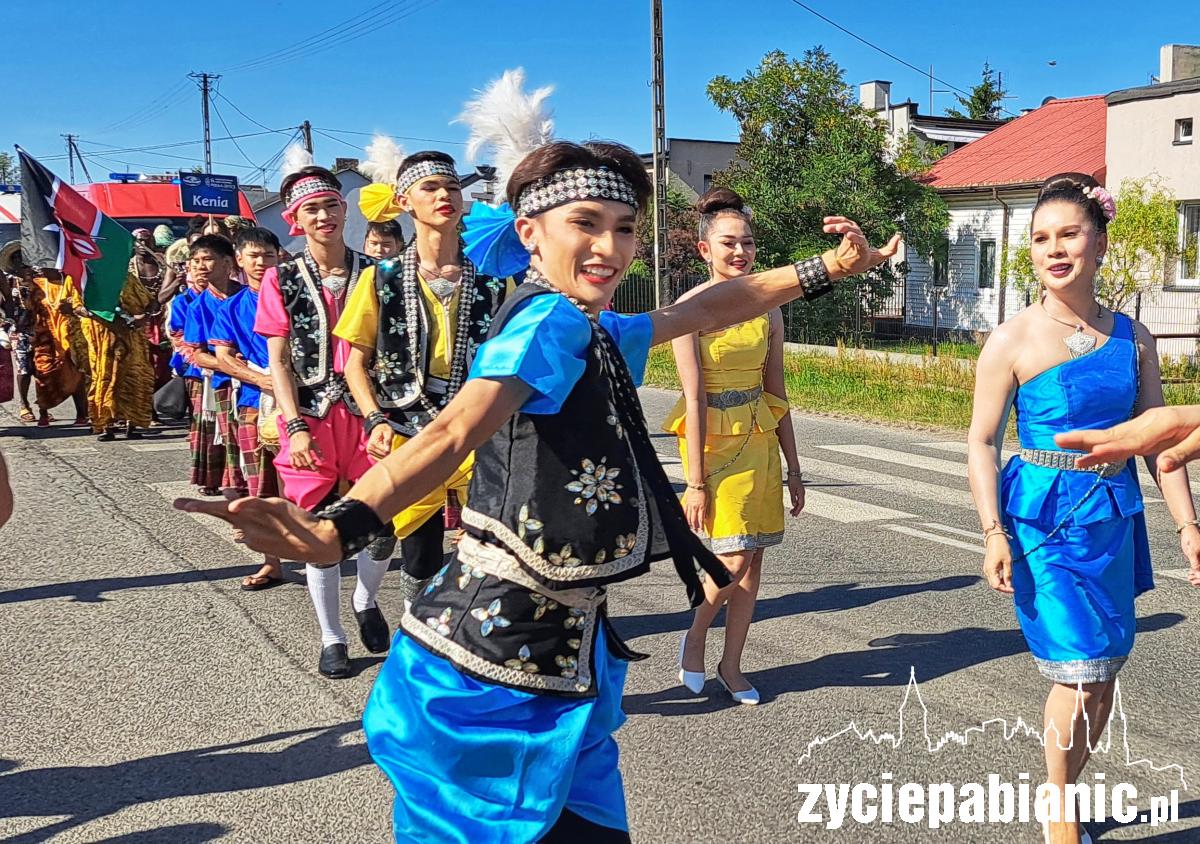 Etnoparada w Bychlewie