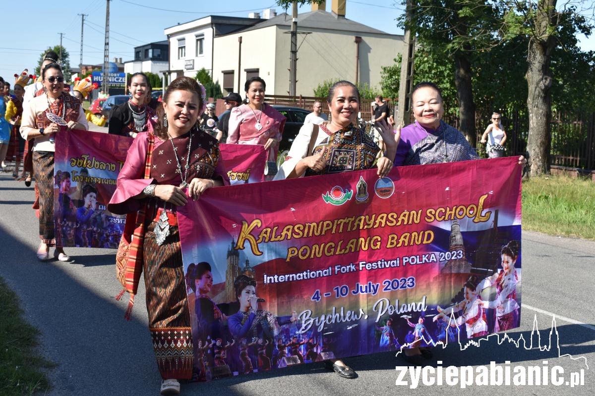 Etnoparada w Bychlewie