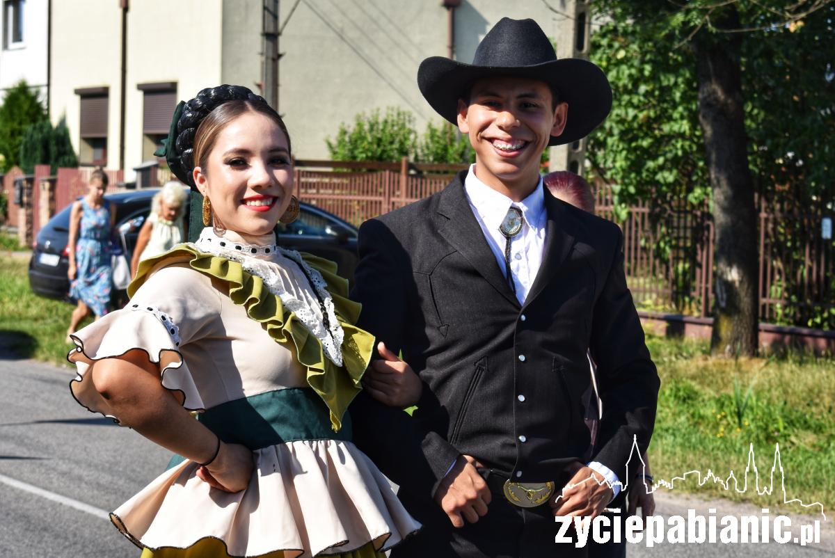 Etnoparada w Bychlewie