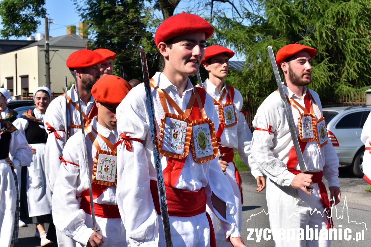 Etnoparada w Bychlewie