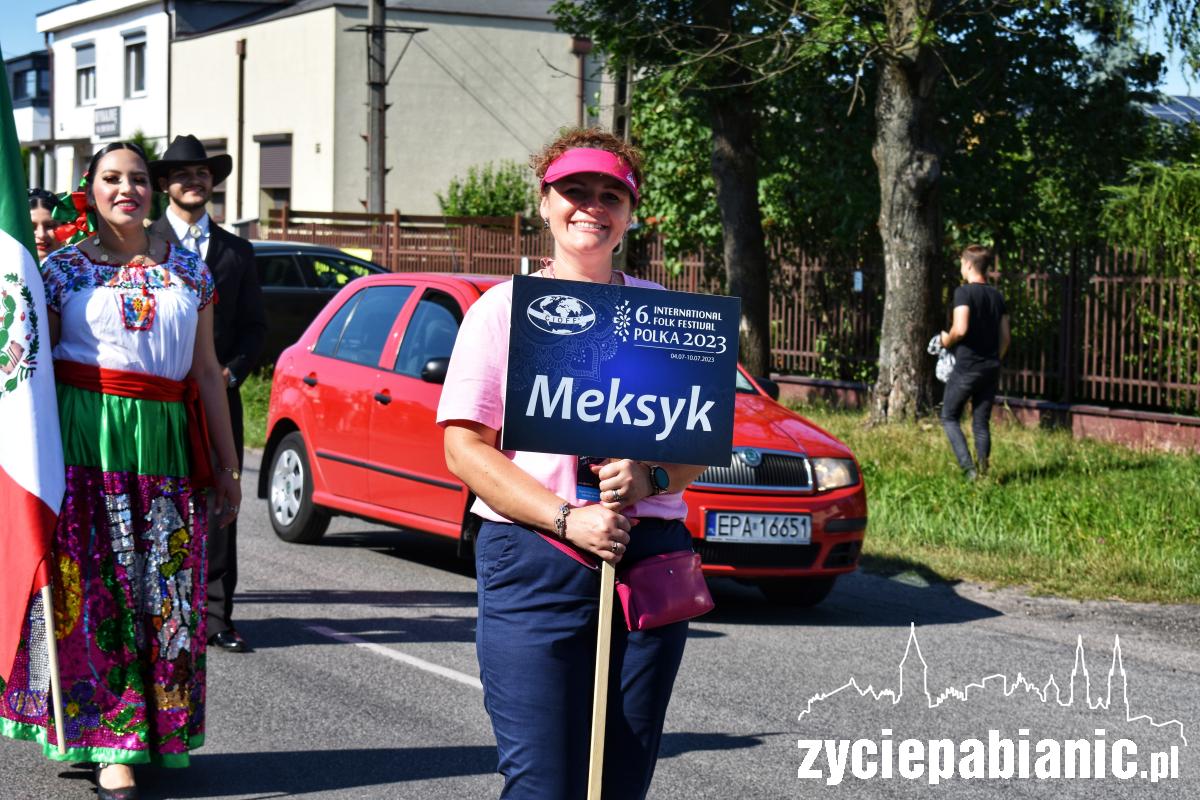 Etnoparada w Bychlewie