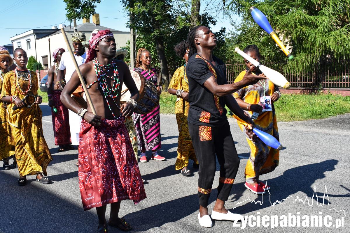 Etnoparada w Bychlewie