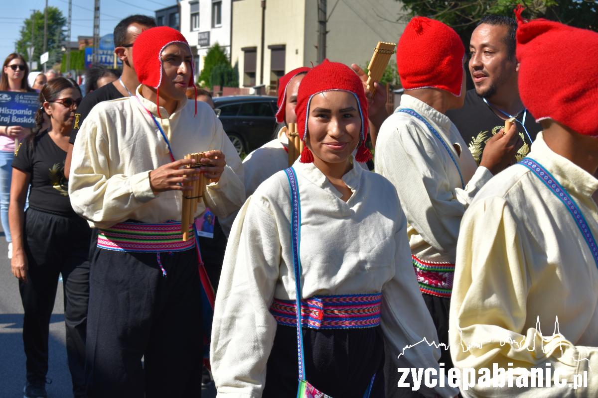 Etnoparada w Bychlewie