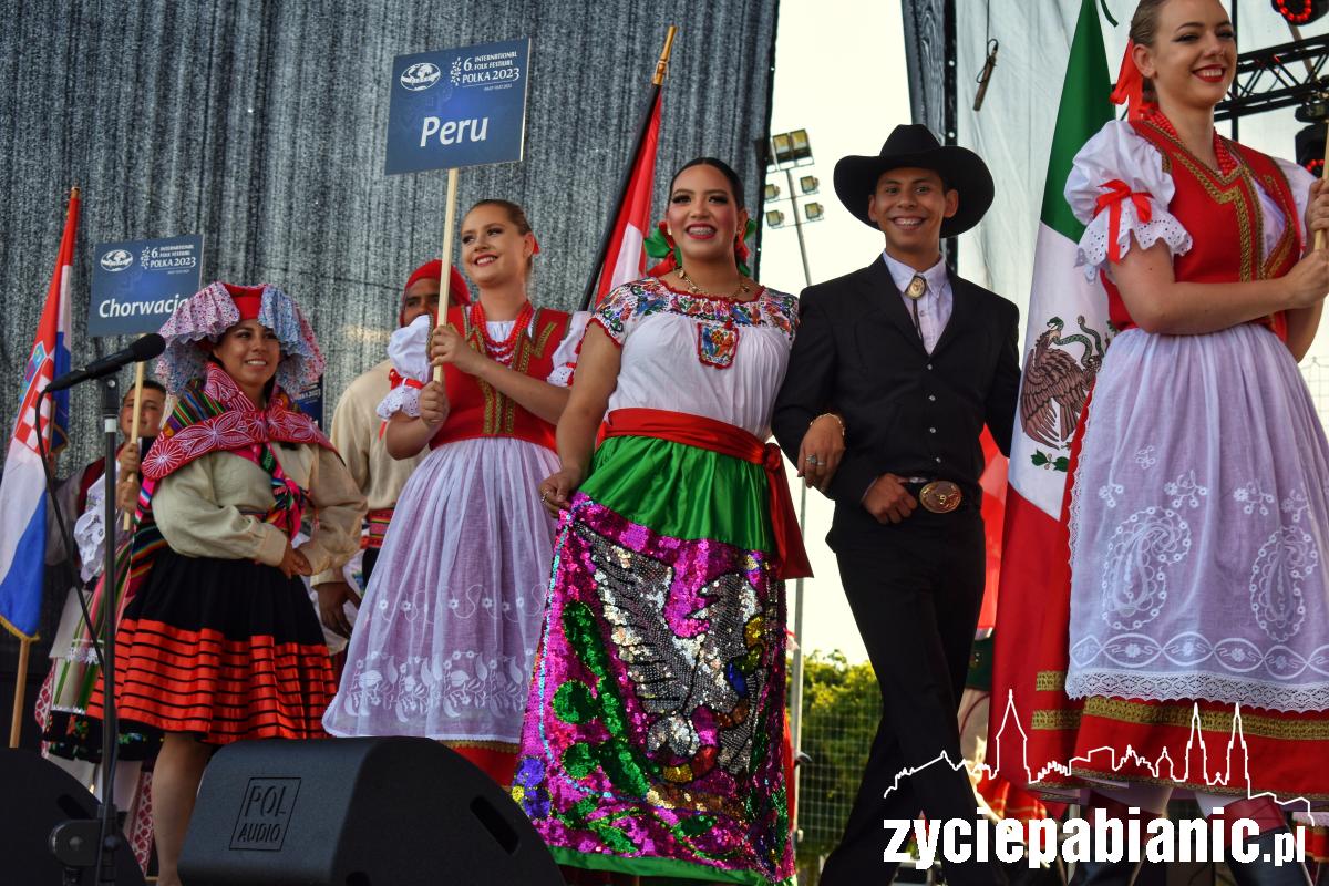 Etnoparada w Bychlewie