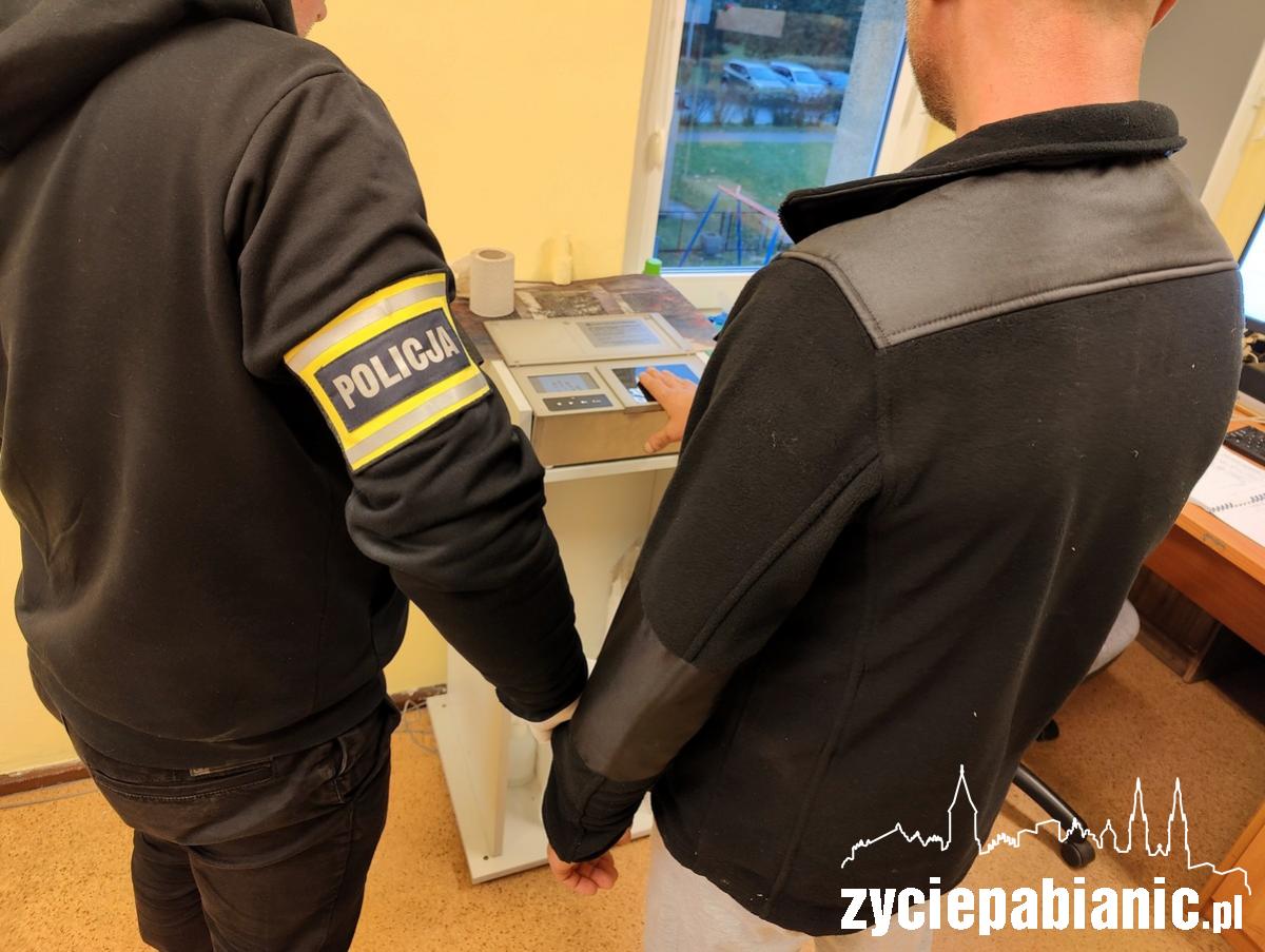 Ukradli części samochodowe na ponad 7 tys. zł
