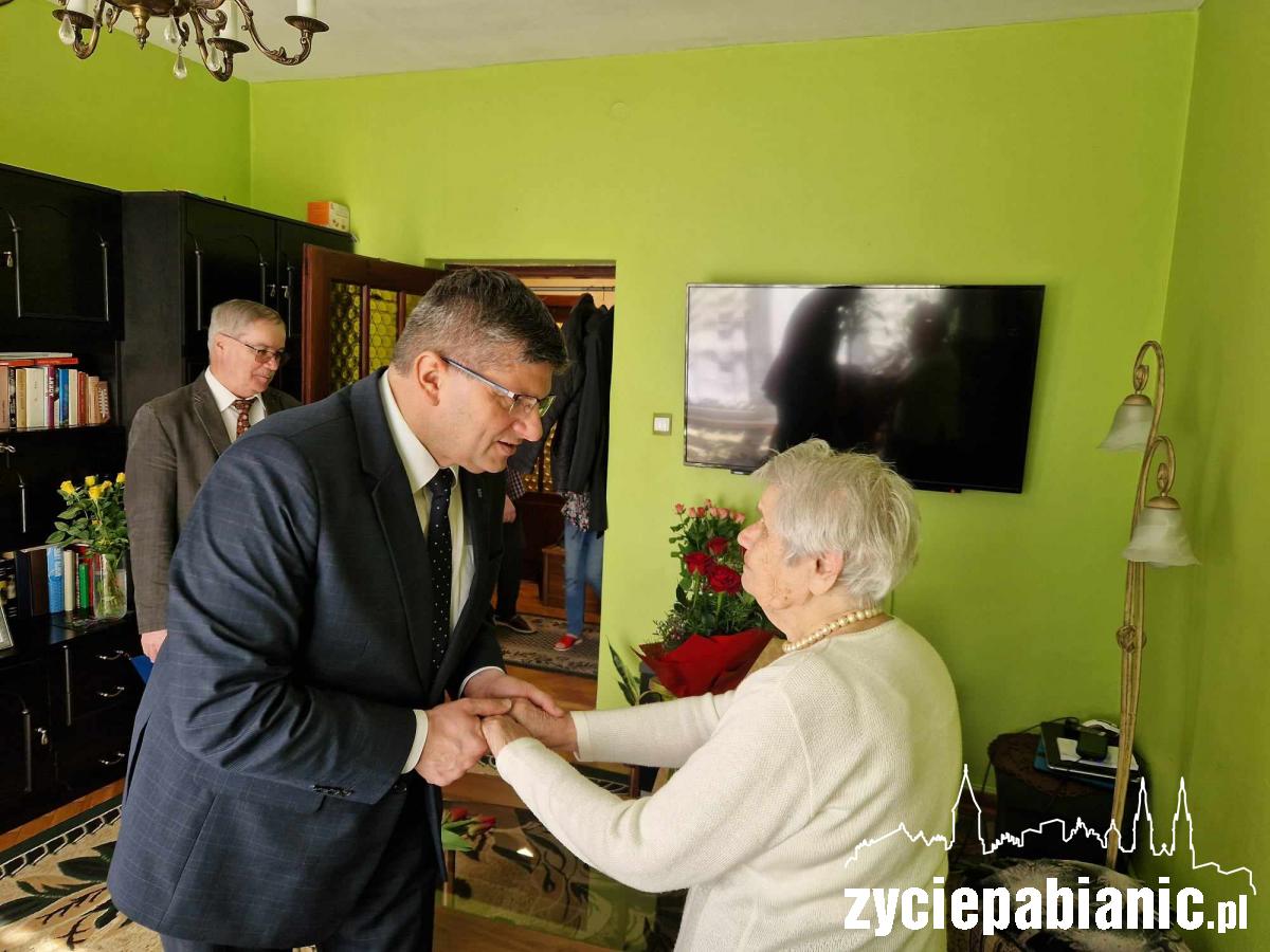 Prezydent w odwiedzinach u 100-latków