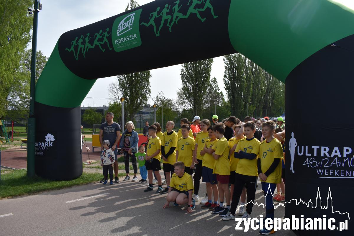 To już 11 z 25 maratonów i 100 maraton przebiegnięty przez Przemka Antczaka