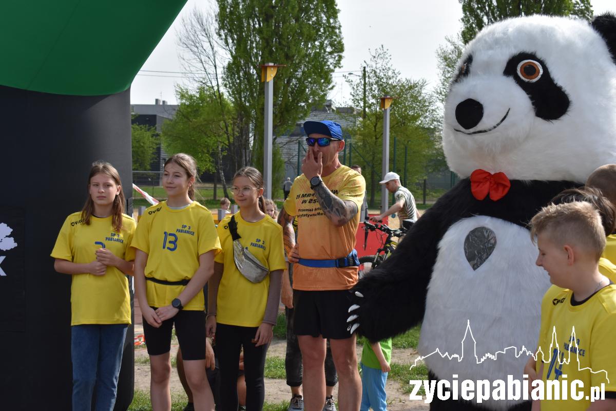 To już 11 z 25 maratonów i 100 maraton przebiegnięty przez Przemka Antczaka
