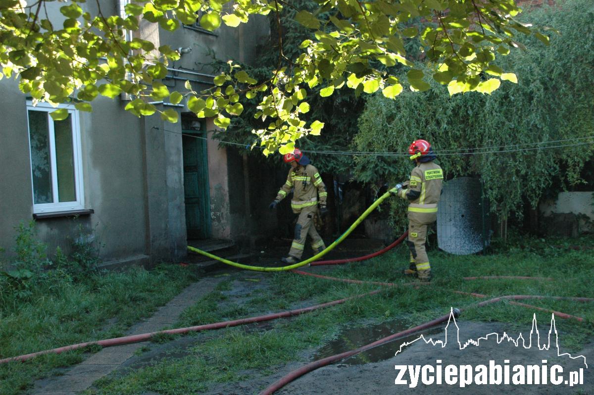 Z dymem poszło 300.000 zł