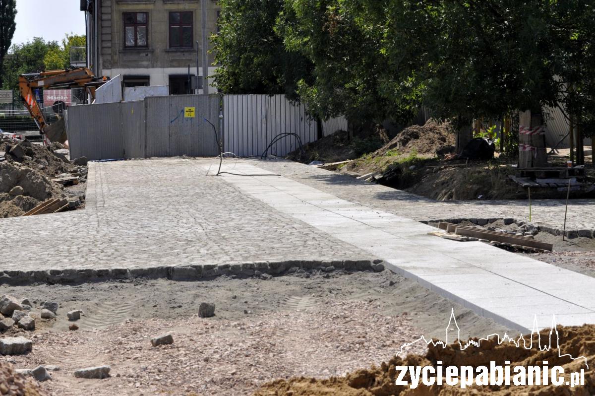 Rewitalizacja Starego Rynku na finiszu
