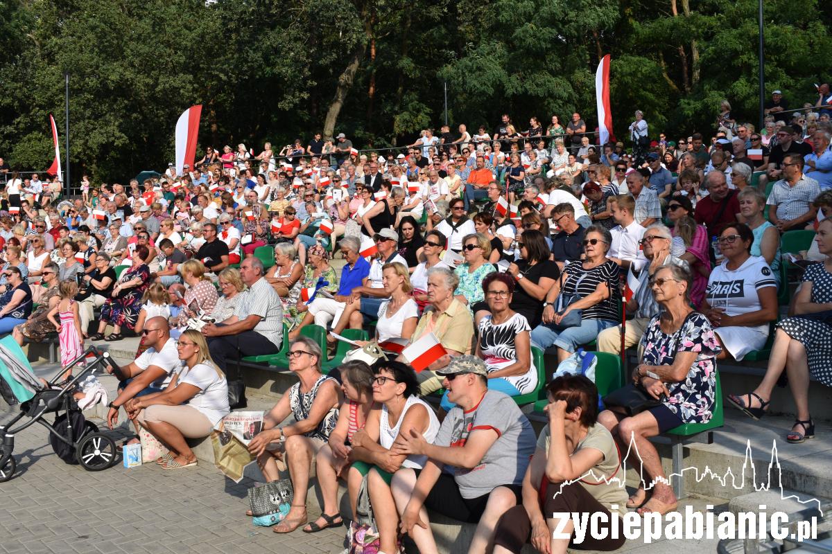 „Wtedy niebo było takie samo… 