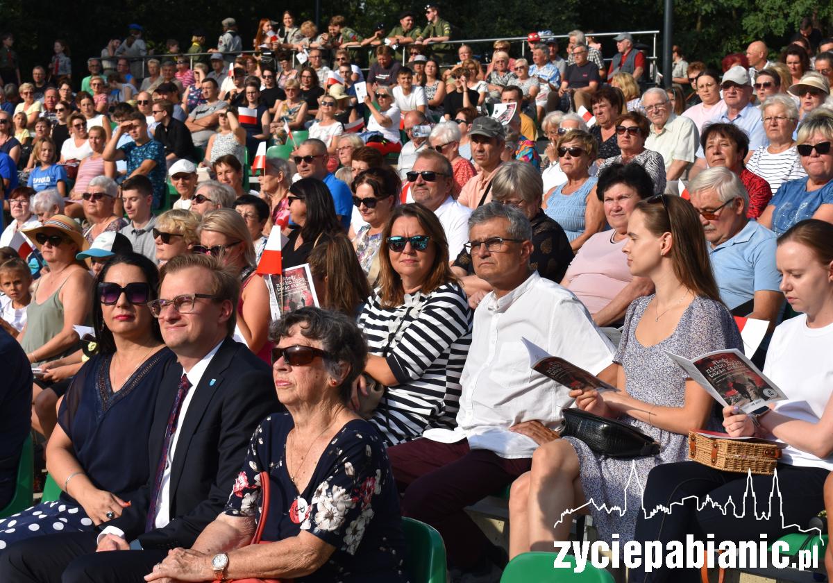 „Wtedy niebo było takie samo… 