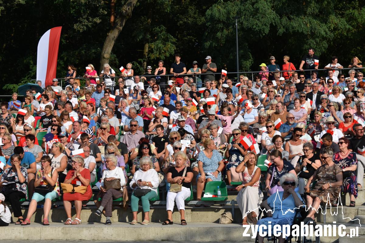 „Wtedy niebo było takie samo… 