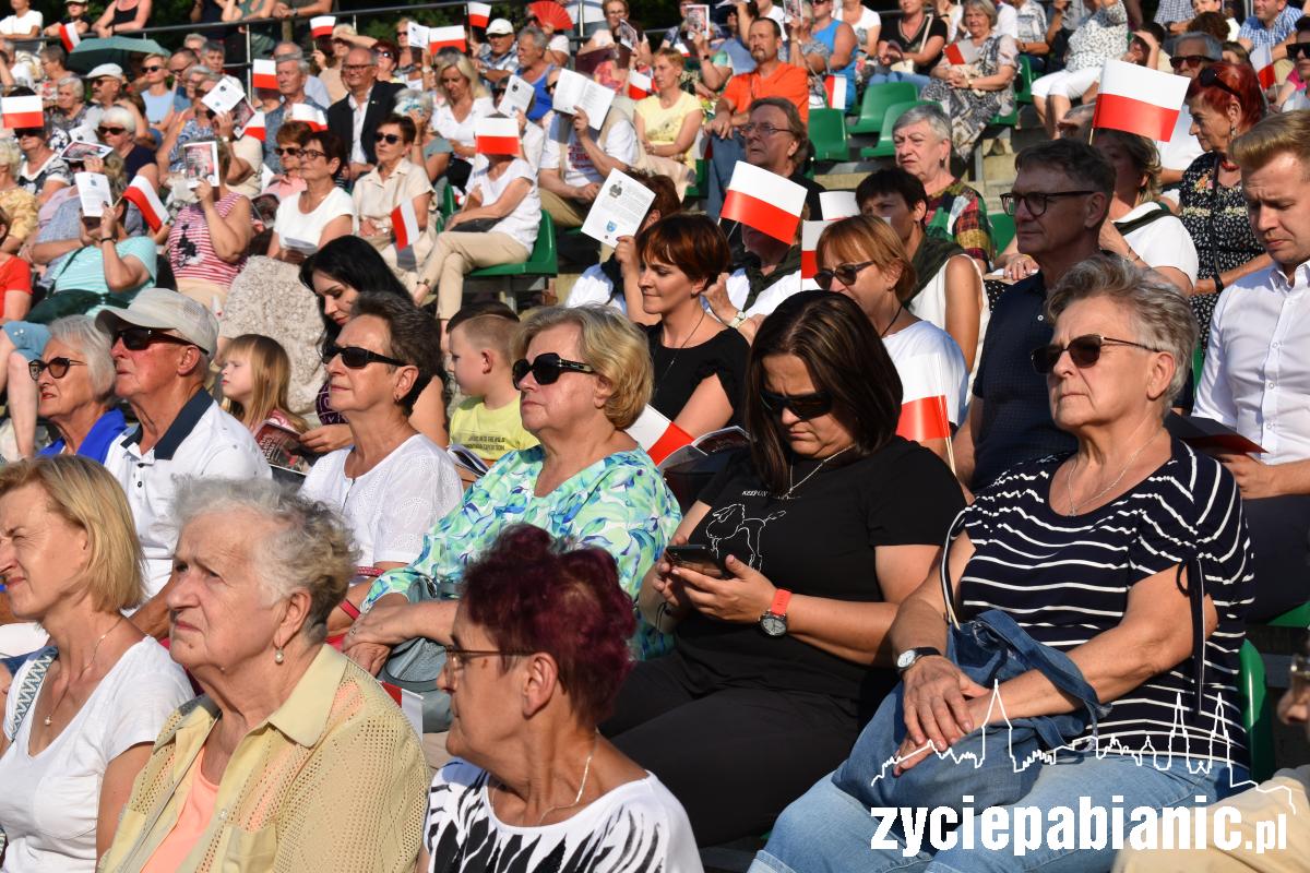 „Wtedy niebo było takie samo… 