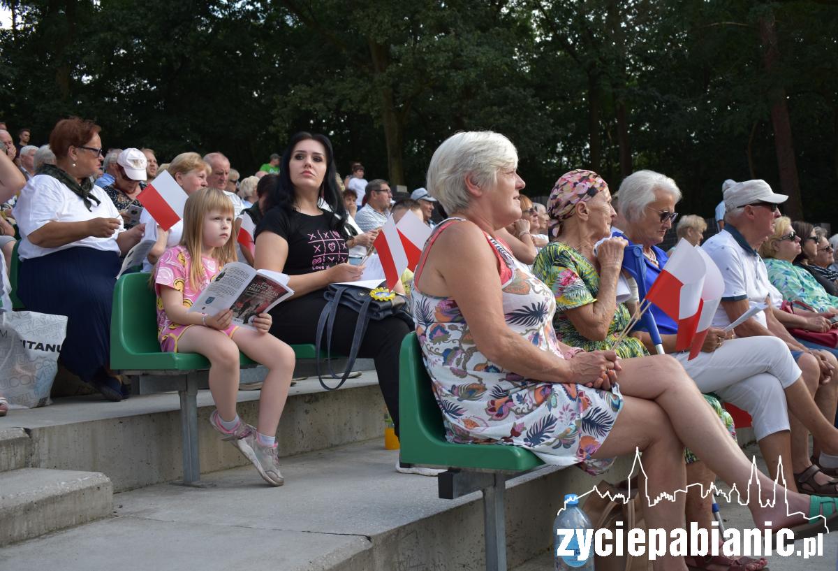 „Wtedy niebo było takie samo… 