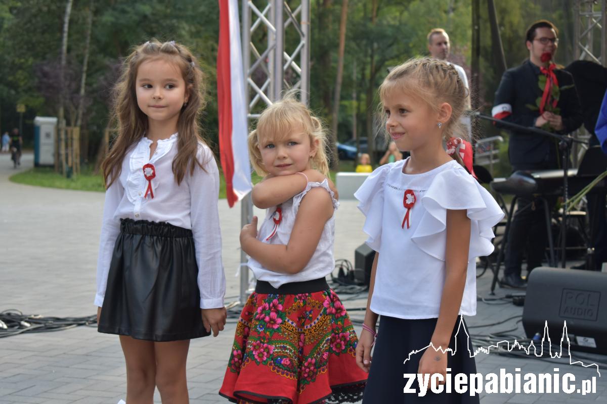 „Wtedy niebo było takie samo… 