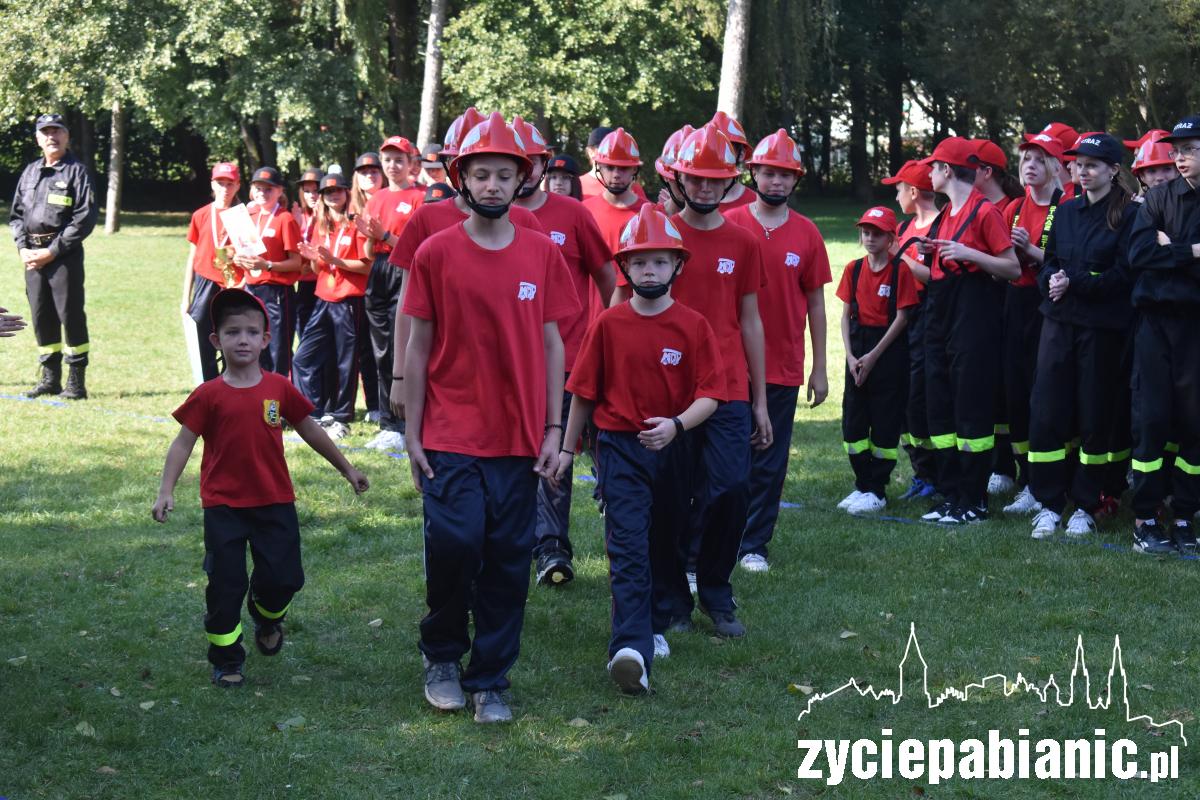 13 drużyn chłopców i 4 drużyny dziewcząt stanęły do strażackiej rywalizacji