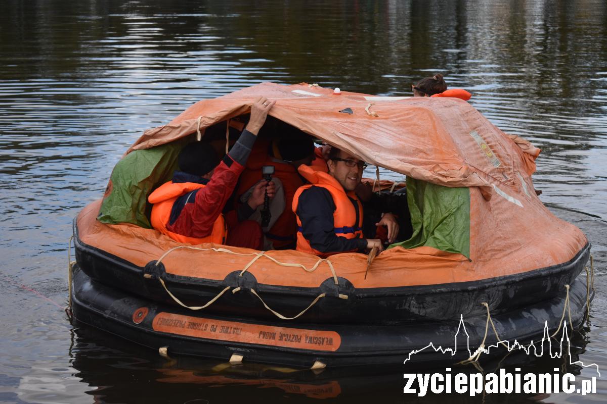 W Lewitynie niczym na morzu