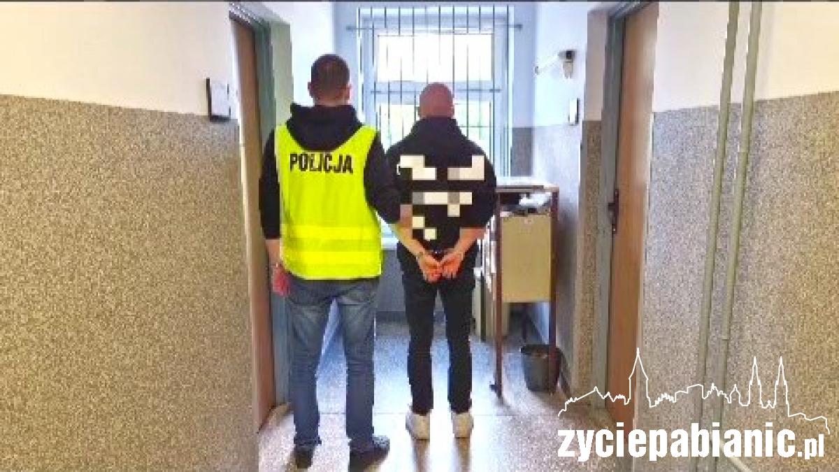 Brutalnie znęcali się nad bezdomnym