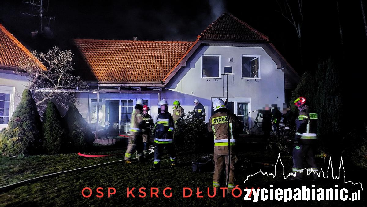 Na ratunek pojechało 32 strażaków