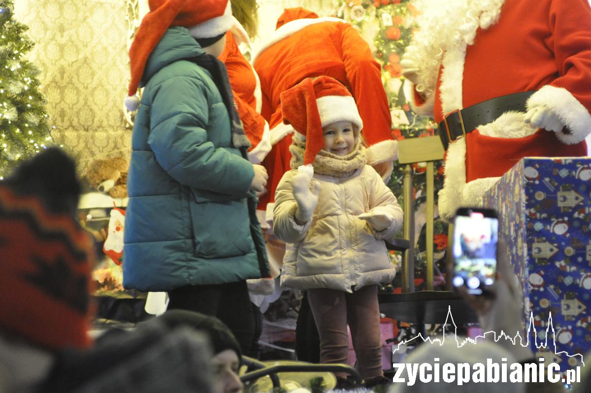 Parada i Jarmark Świąteczny