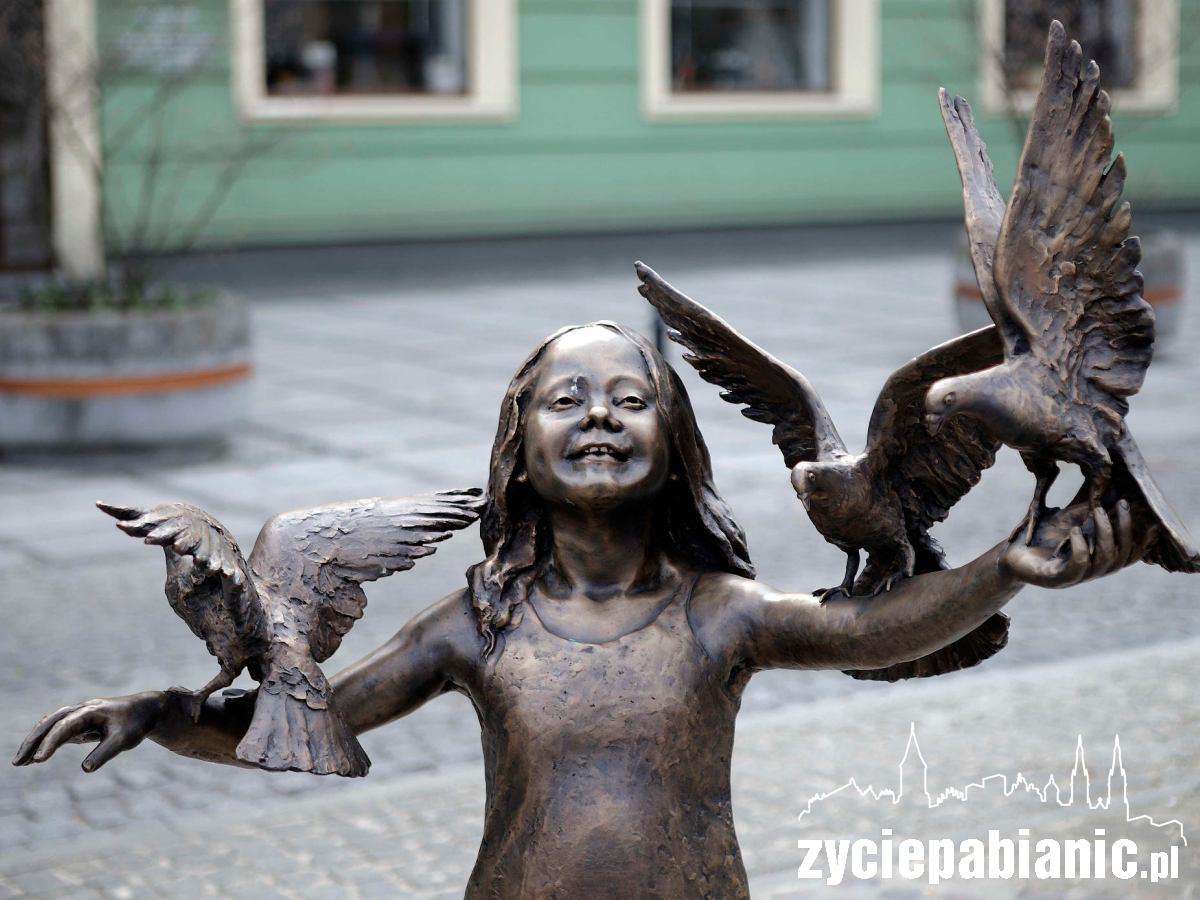 Ewa i jej rzeźby