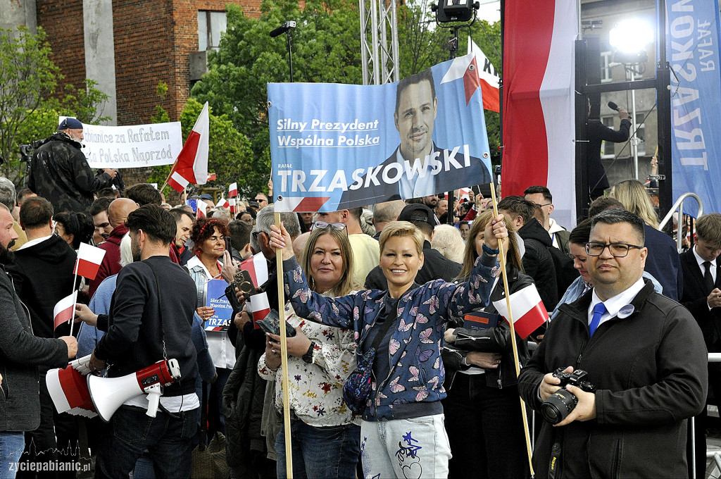 Rafał Trzaskowski w Pabianicach