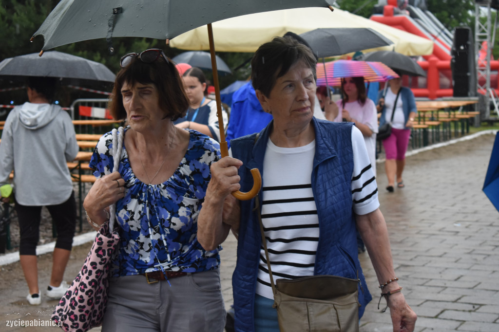 Światowy Dzień wody z mocnym, mokrym przytupem