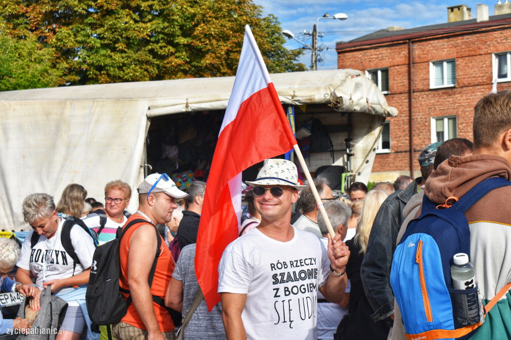 Pabianicka pielgrzymka ruszyła na Jasną Górę