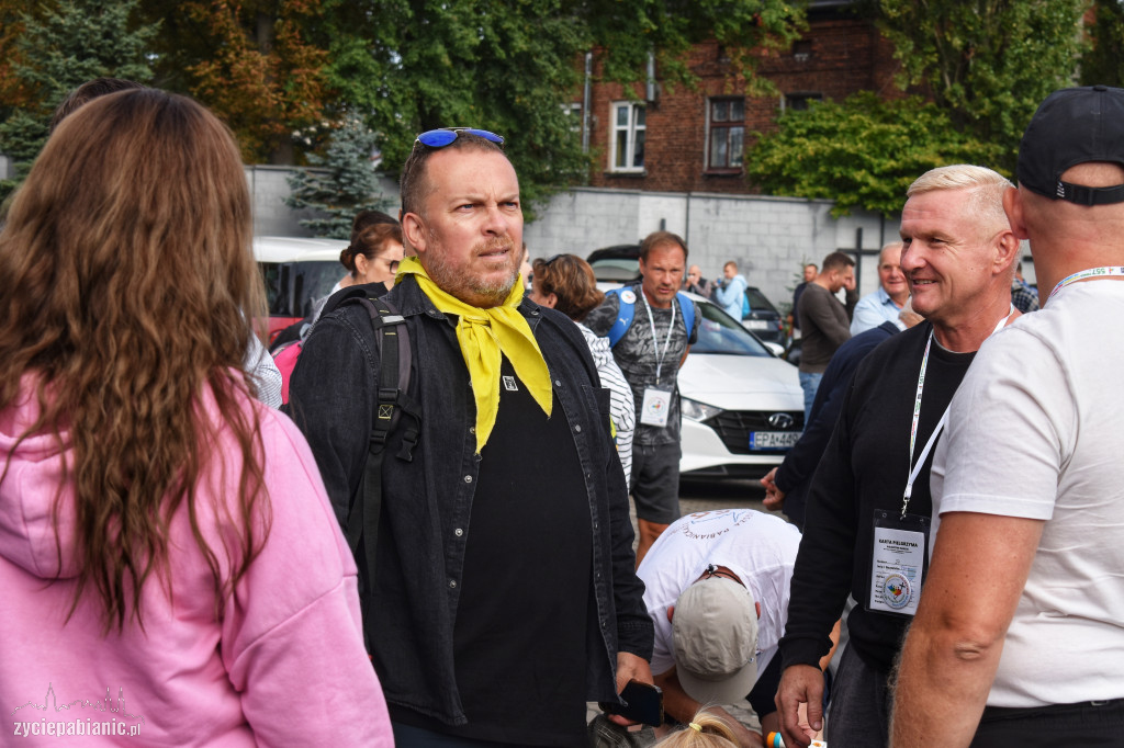 Pabianicka pielgrzymka ruszyła na Jasną Górę