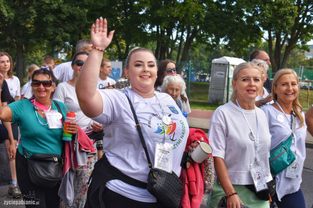Pabianicka pielgrzymka ruszyła na Jasną Górę