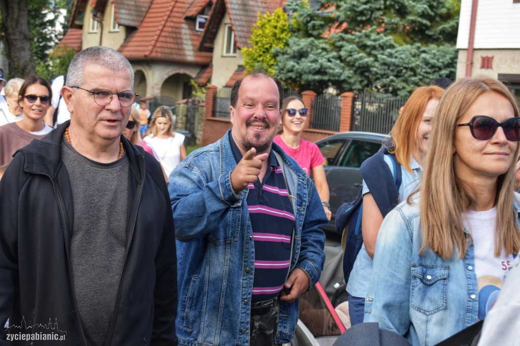 Pabianicka pielgrzymka ruszyła na Jasną Górę