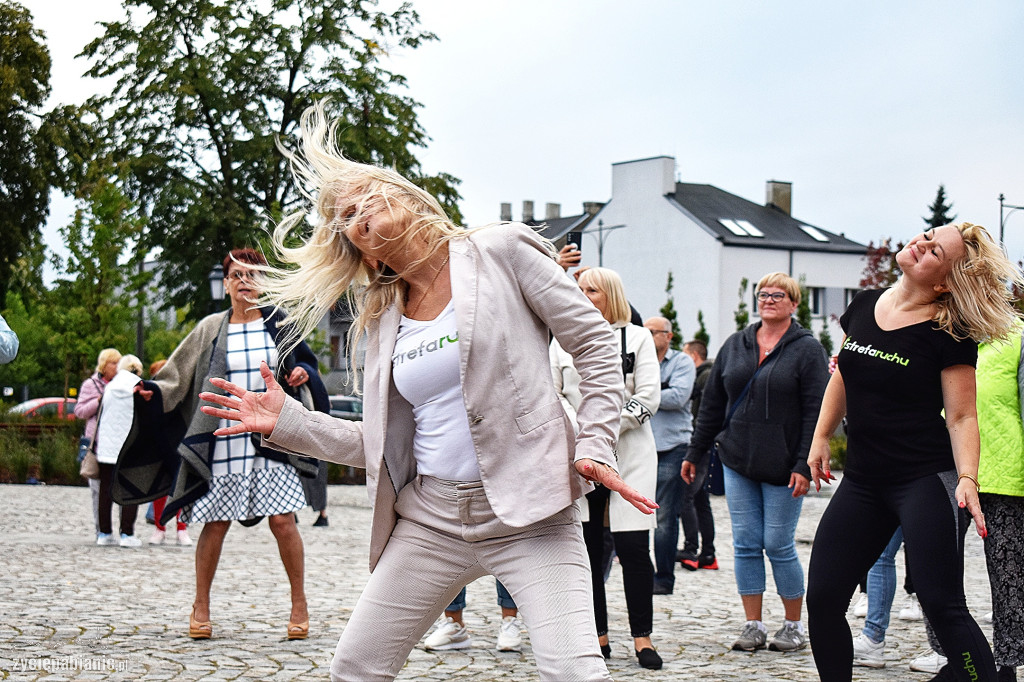 Dancing Międzypokoleniowy na Starym Rynku